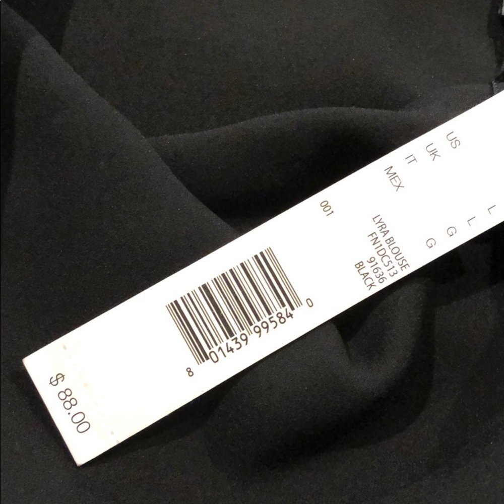 T Tahari Lyra Blouse Black NWT sz L - Picture 5 of 5